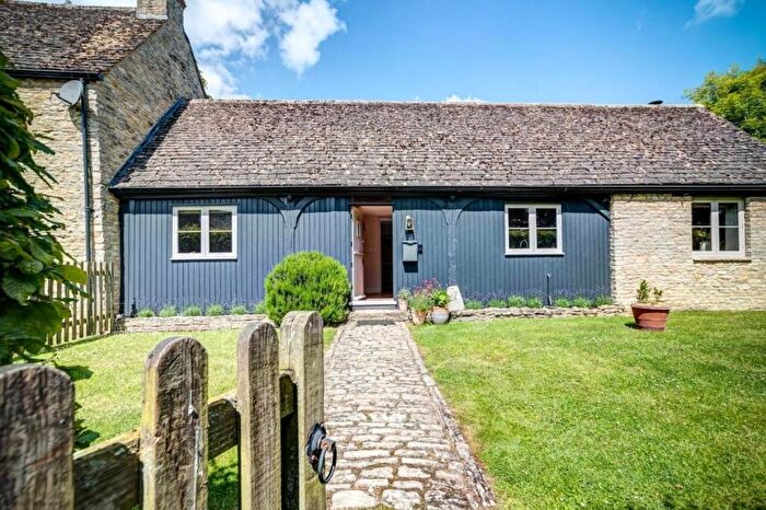 2 Bedroom Cottage To Rent In Ramsden, Chipping Norton, OX7