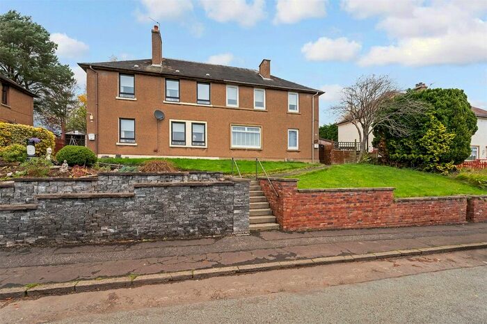 4 Bedroom Semi-Detached House For Sale In Deerpark, Sauchie, Alloa, Clackmannanshire, FK10