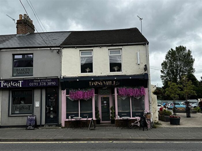 1 Bedroom Flat To Rent In High Street North, Langley Moor, Durham, DH7