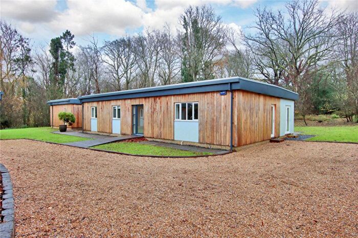 4 Bedroom Bungalow To Rent In Woods Green, Wadhurst, East Sussex, TN5