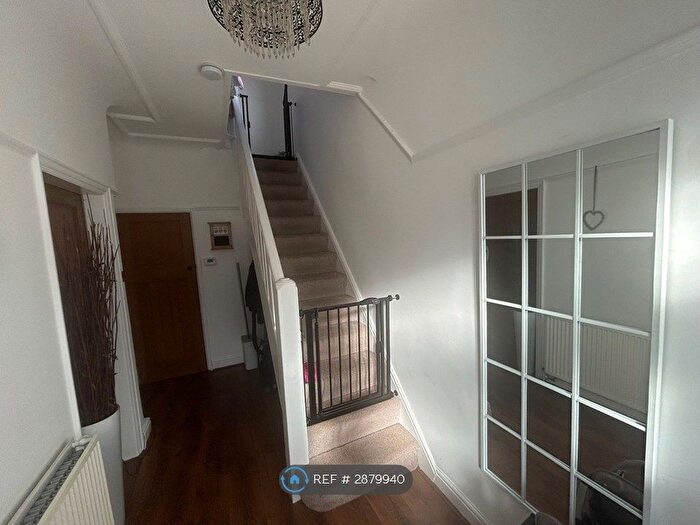 3 Bedroom Semi-Detached House To Rent In Grantley Road, Liverpool, L15