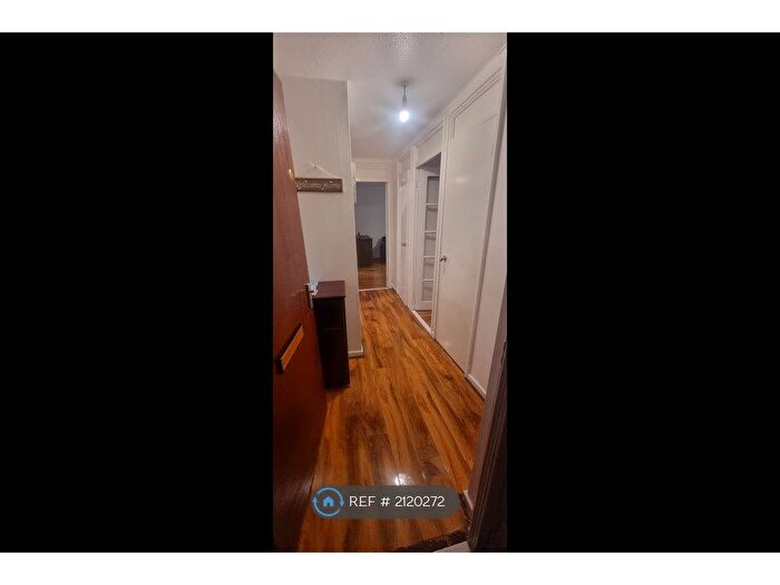 1 Bedroom Flat To Rent In Merchant City Townhead, Glasgow, G4