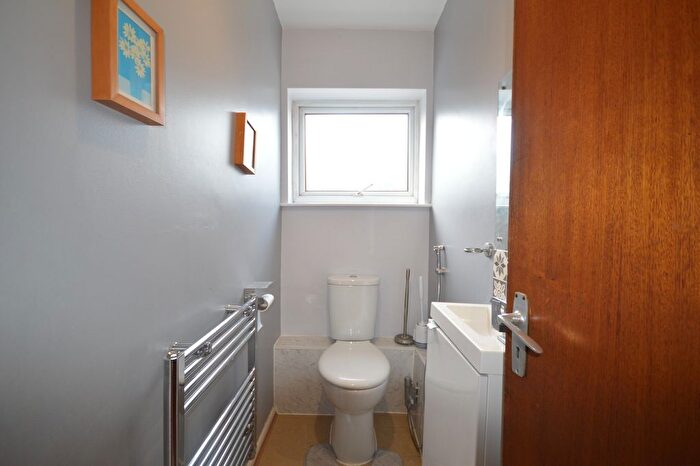 3 Bedroom Flat To Rent In Talisman Way, Wembley, HA9