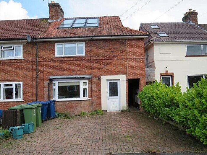 1 Bedroom Flat To Rent In Valentia Road, Headington, Oxford, OX3