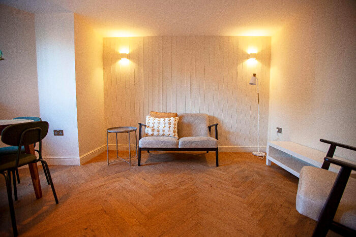 1 Bedroom Flat To Rent In Wilbraham Road Manchester, M16