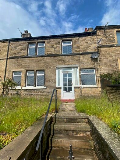 3 Bedroom Terraced House To Rent In Sheepridge Road, Huddersfield, HD2