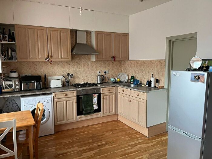 1 Bedroom Flat To Rent In Seven Sisters Road, London, N7