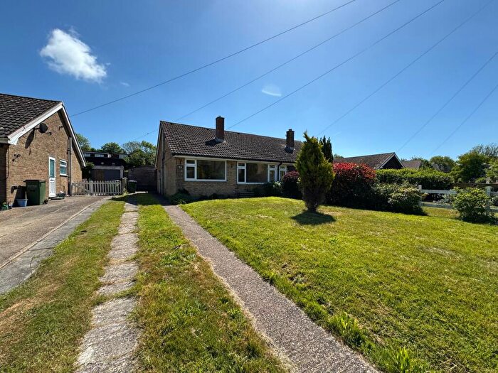 2 Bedroom Semi-Detached Bungalow For Sale In Station Road, Lyminge, CT18