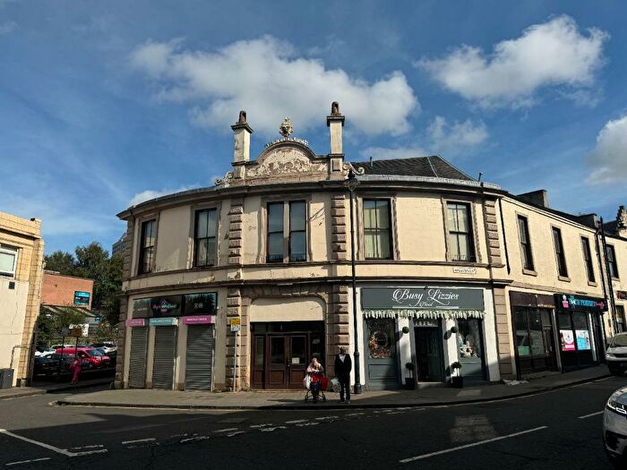 2 Bedroom Flat To Rent In Hallcraig Street, Airdrie, North Lanarkshire, ML6