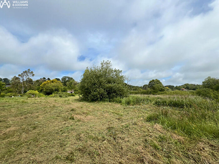 3 Bedroom Detached Bungalow For Sale In Talwrn, Llangefni, Anglesey, LL77