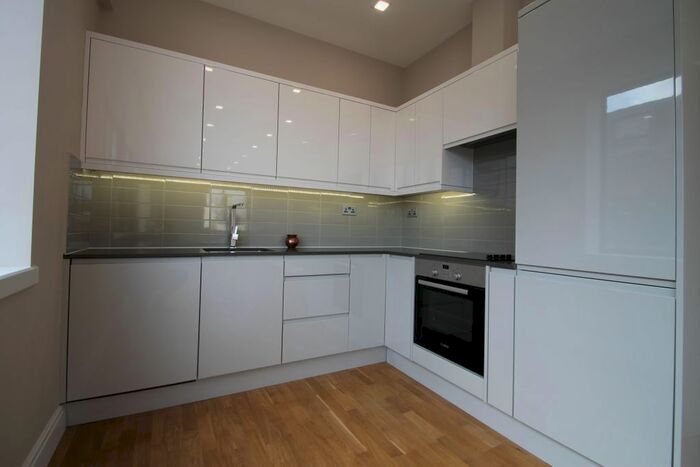 2 Bedroom Flat To Rent In Market Place, Bexleyheath, DA6