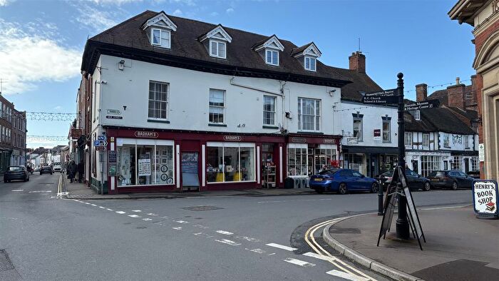 1 Bedroom Flat To Rent In Flat, - New Street, Upton-Upon-Severn, Worcester, WR8