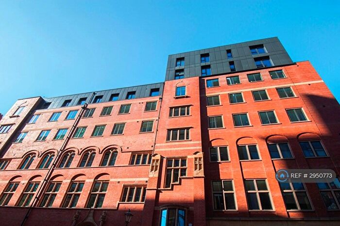 2 Bedroom Flat To Rent In The Lightwell, Birmingham, B3