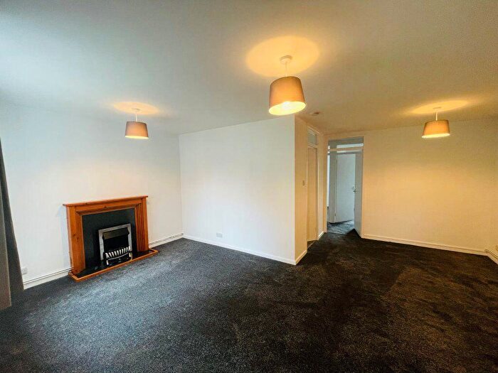 2 Bedroom Apartment To Rent In Friars Way, Macclesfield, SK10