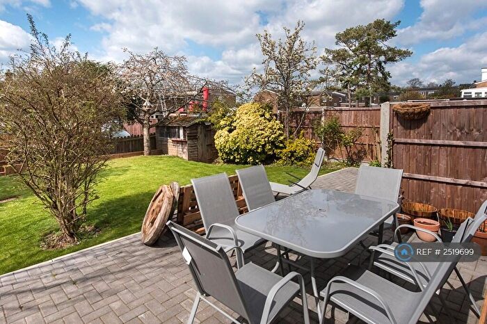 3 Bedroom Terraced House To Rent In Graceway, Stevenage, SG1