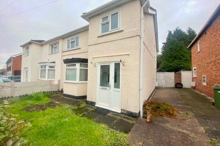 3 Bedroom Property To Rent In Hordern Grove, Wolverhampton WV6