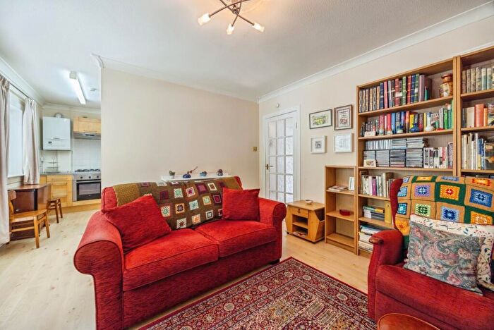 2 Bedroom Flat For Sale In Eskview Grove, Dalkeith, Midlothian, EH22