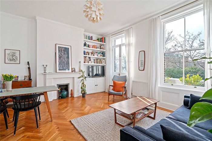 2 Bedroom Flat For Sale In Highbury New Park, London, N5