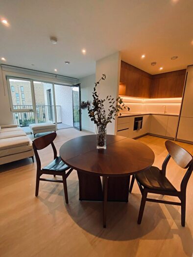 Studio To Rent In Bow View Apartments, Maple Mews, London, E3