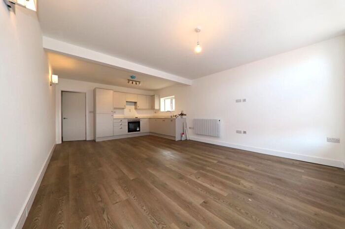 1 Bedroom Flat To Rent In London Road, Hemel Hempstead, HP3