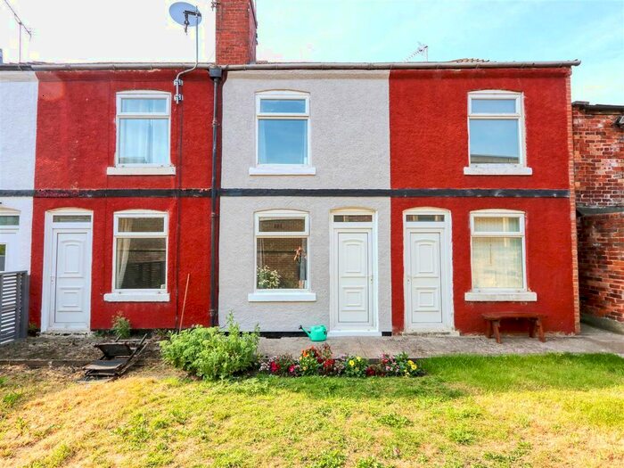 2 Bedroom Terraced House To Rent In King Street, Clay Cross, Chesterfield, Derbyshire, S45