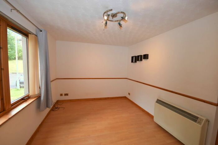 1 Bedroom Flat To Rent In Murray Terrace, Inverness, IV2