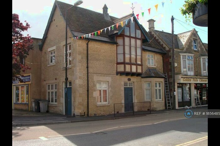 1 Bedroom Flat To Rent In King Street, Melksham, SN12