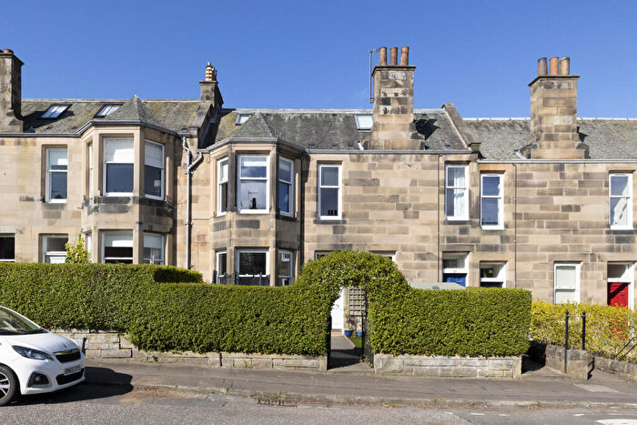 3 Bedroom Flat For Sale In Plewlands Gardens, Morningside, Edinburgh, EH10