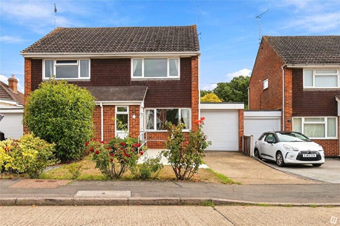 2 Bedroom Semi-Detached House For Sale In East Bridge Road, South Woodham Ferrers, Chelmsford, Essex, CM3