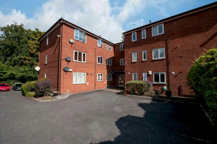 2 Bedroom Apartment To Rent In Haslam Court, Salford, M7