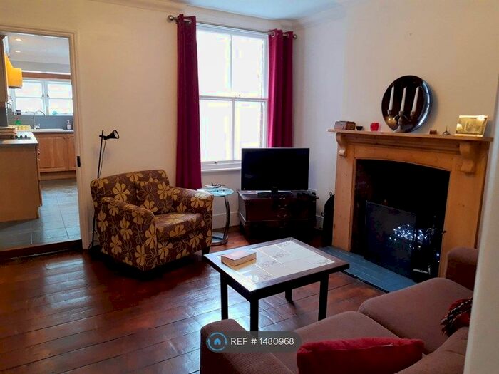 4 Bedroom End Of Terrace House To Rent In Church View, Wheathampstead, St. Albans, AL4