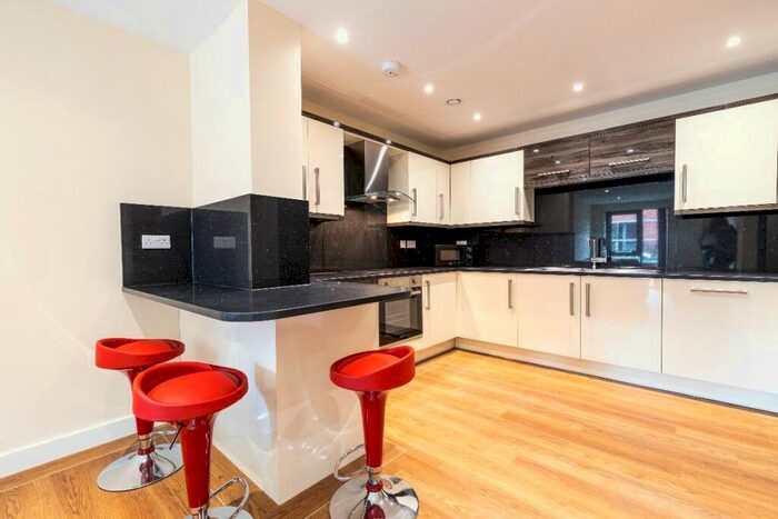 3 Bedroom Apartment To Rent In Ecco, S11