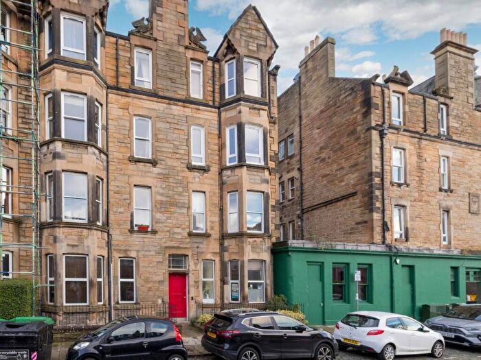 1 Bedroom Flat For Sale In Merchiston Grove, Edinburgh, EH11