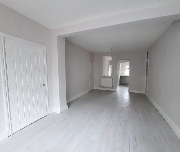 3 Bedroom Terraced House To Rent In Abercynon Road, Abercynon, CF45