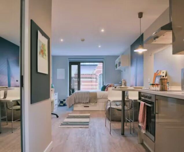 1 Bedroom Flat To Rent In Hathersage Road, Manchester, M13