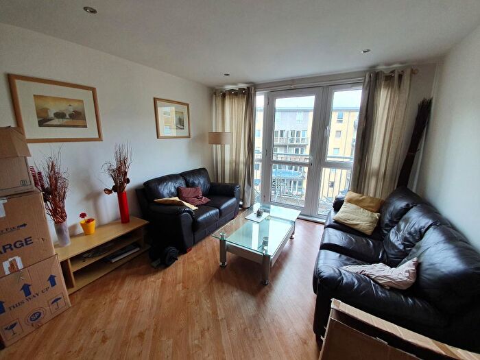 2 Bedroom Apartment To Rent In Hall Street, City Centre, Birmingham, West Midlands, B18
