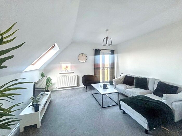 2 Bedroom Flat For Sale In Friars Rise, Whitley Bay, NE25