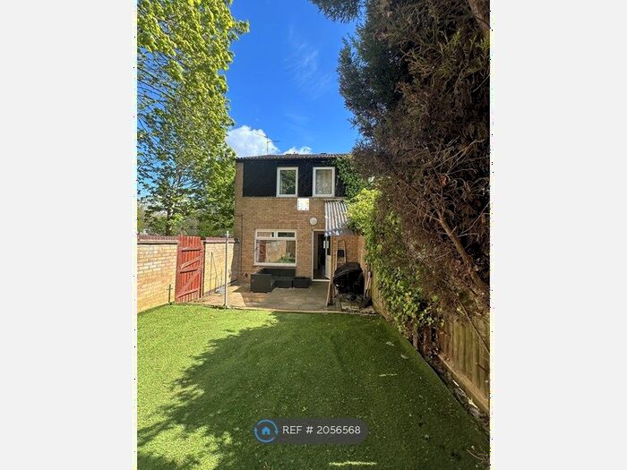 3 Bedroom End Of Terrace House To Rent In Bringhurst, Orton Goldhay, Peterborough, PE2