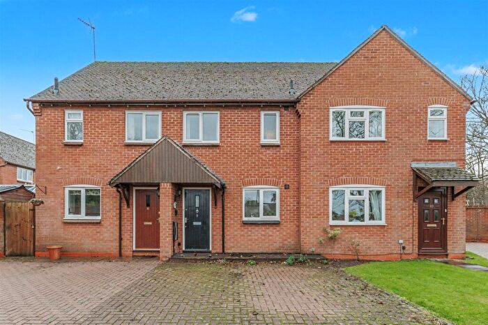 2 Bedroom Terraced House For Sale In Holland Meadow, Welford On Avon, CV37