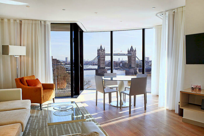 2 Bedroom Apartment To Rent In Lower Thames Street, Tower Hill, London, EC3R