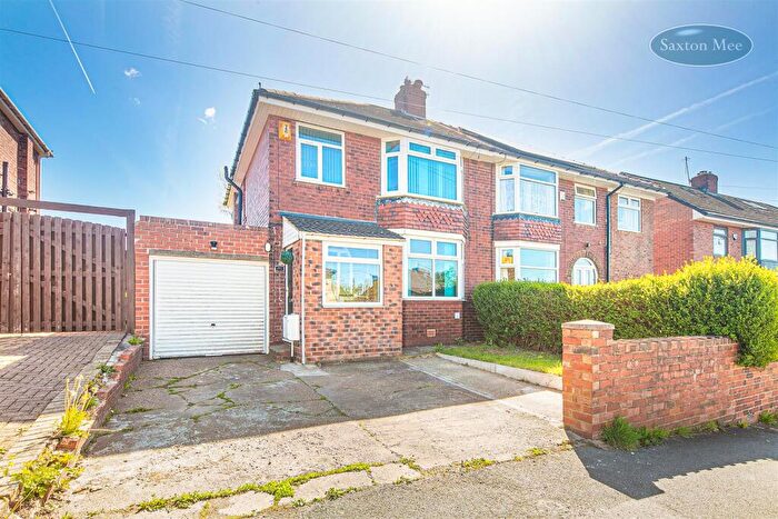 3 Bedroom Semi-Detached House For Sale In Fox Hill Road, Sheffield, S5