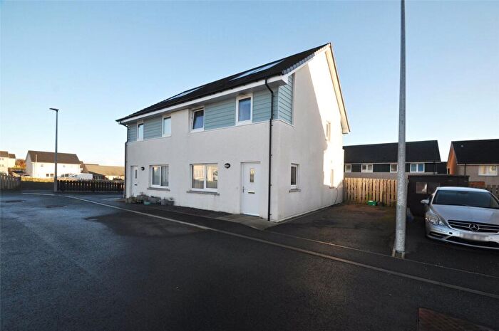 4 Bedroom Semi Detached House For Sale In Gold Drive, Kirkwall, KW15