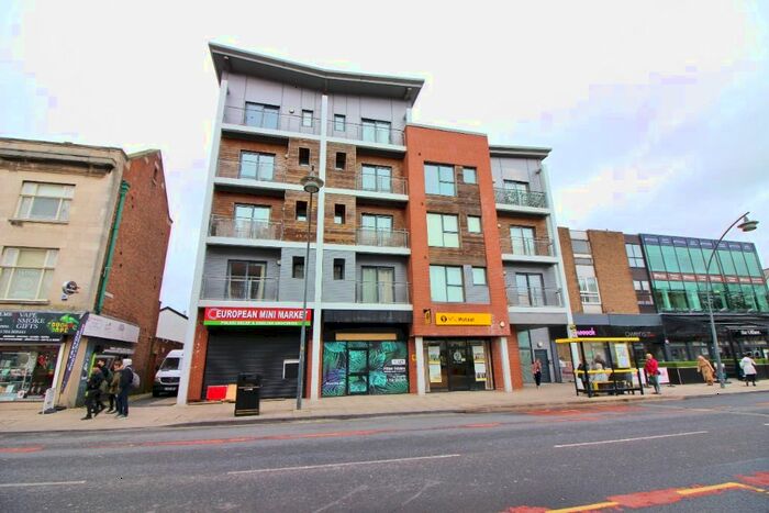 3 Bedroom Flat To Rent In Houghton Street, Southport PR9