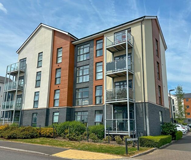 2 Bedroom Apartment For Sale In Great Brier Leaze, Patchway, Bristol, BS34