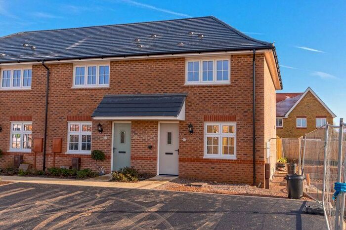 2 Bedroom Terraced House To Rent In Fennel Drive, Chichester, PO20