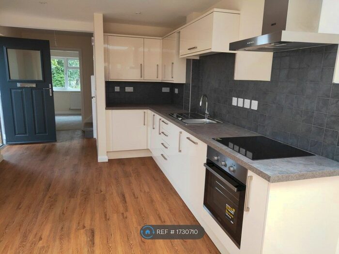 2 Bedroom End Of Terrace House To Rent In Coldhams Lane, Cambridge, CB1