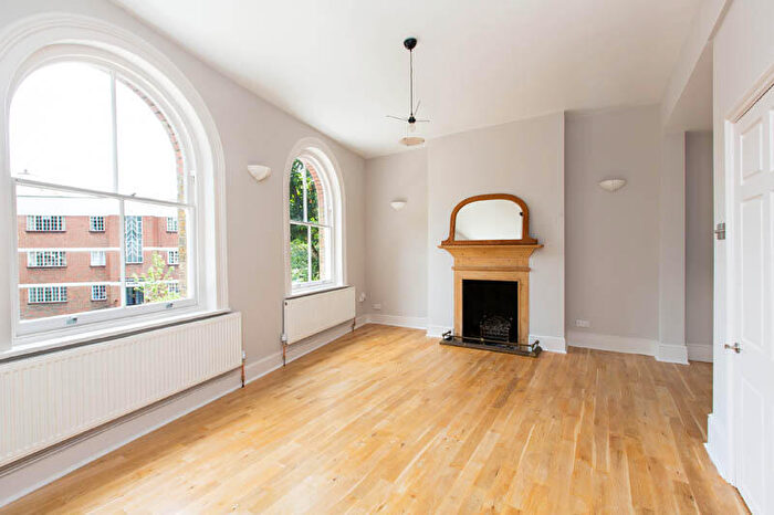1 Bedroom Flat To Rent In South Hill Park, Hampstead, NW3