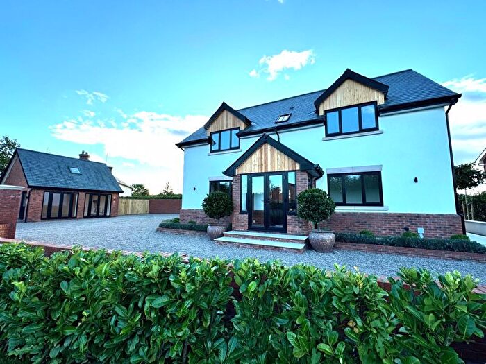 4 Bedroom Detached House To Rent In Preston Wynne, Hereford, HR1
