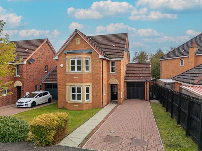 4 Bedroom Detached House For Sale In Plover Crescent, Dunfermline, KY11