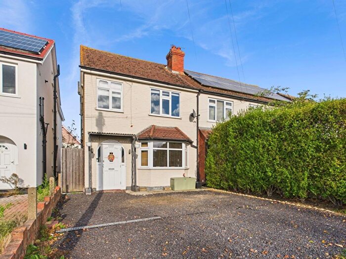 3 Bedroom Semi Detached House For Sale In Staines Road West, Ashford, Surrey, TW15